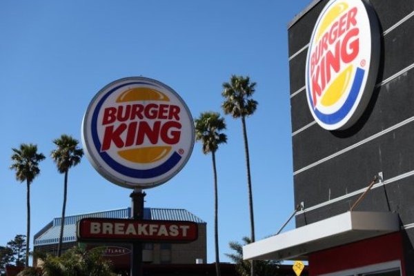 En Burger King atender con buena onda ahora es obligatorio