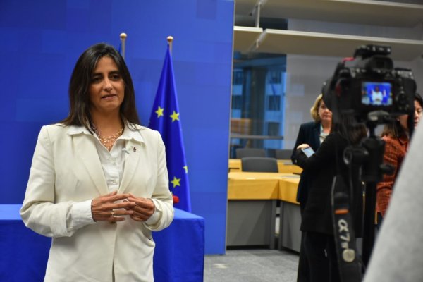 Tras modernización con la UE, el 18% de los acuerdos comerciales de Chile incluirán capítulos de género