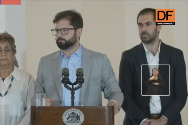 <p>Ahora en DF | Boric pide a la oposición que “se sumen y tengan la voluntad de llegar a un acuerdo” por la reforma de pensiones</p>