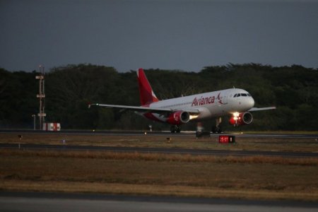 Más aerolíneas entran a Venezuela desde Colombia y refuerzan la oferta de vuelos a Caracas y Valencia