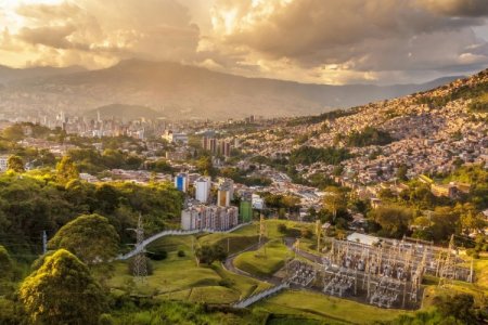 Opinión FT: América Latina tiene su mejor oportunidad en una generación