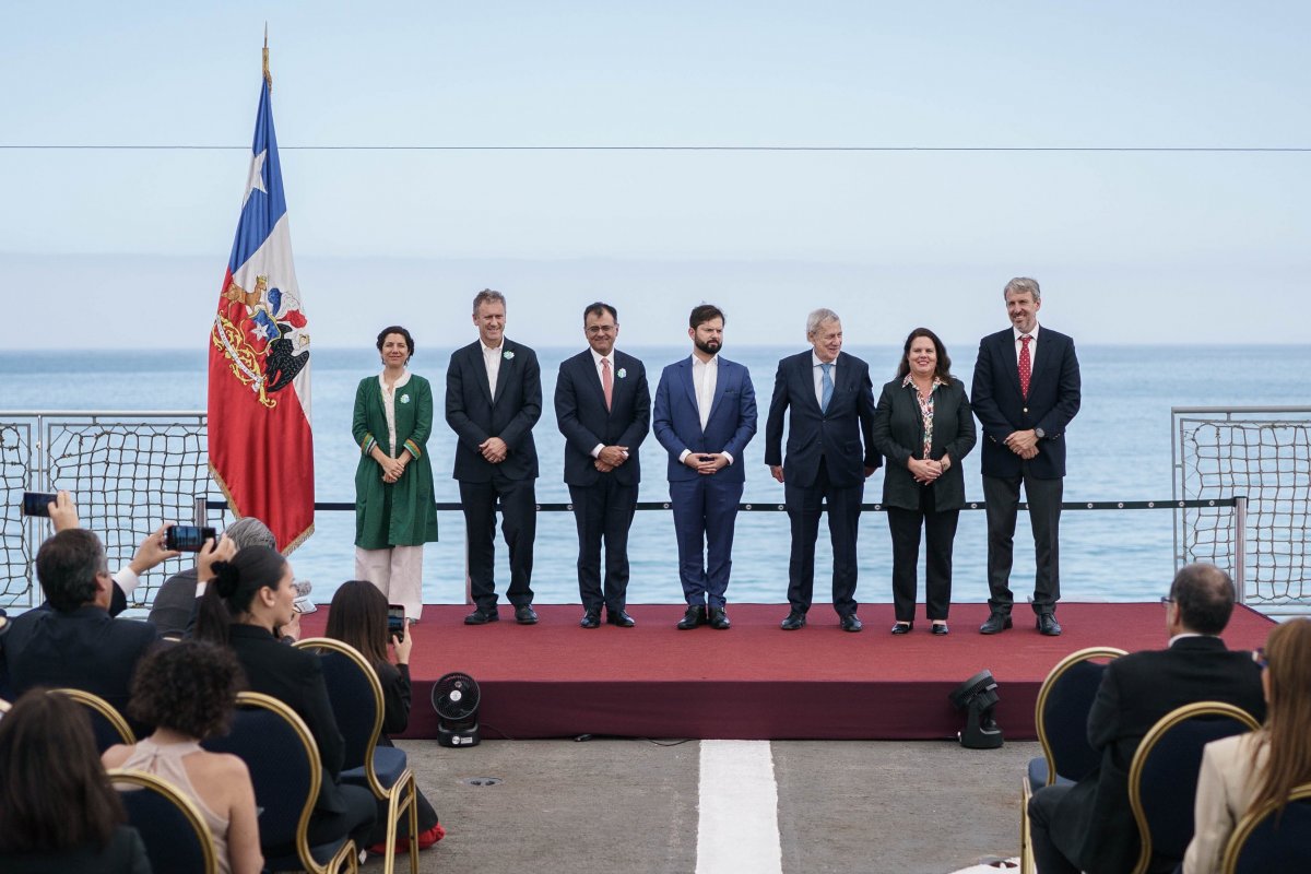 <p>China, Japón, Trump y la intervención de Francia: Los que quedaron en el camino del cable submarino adjudicado a Google</p>