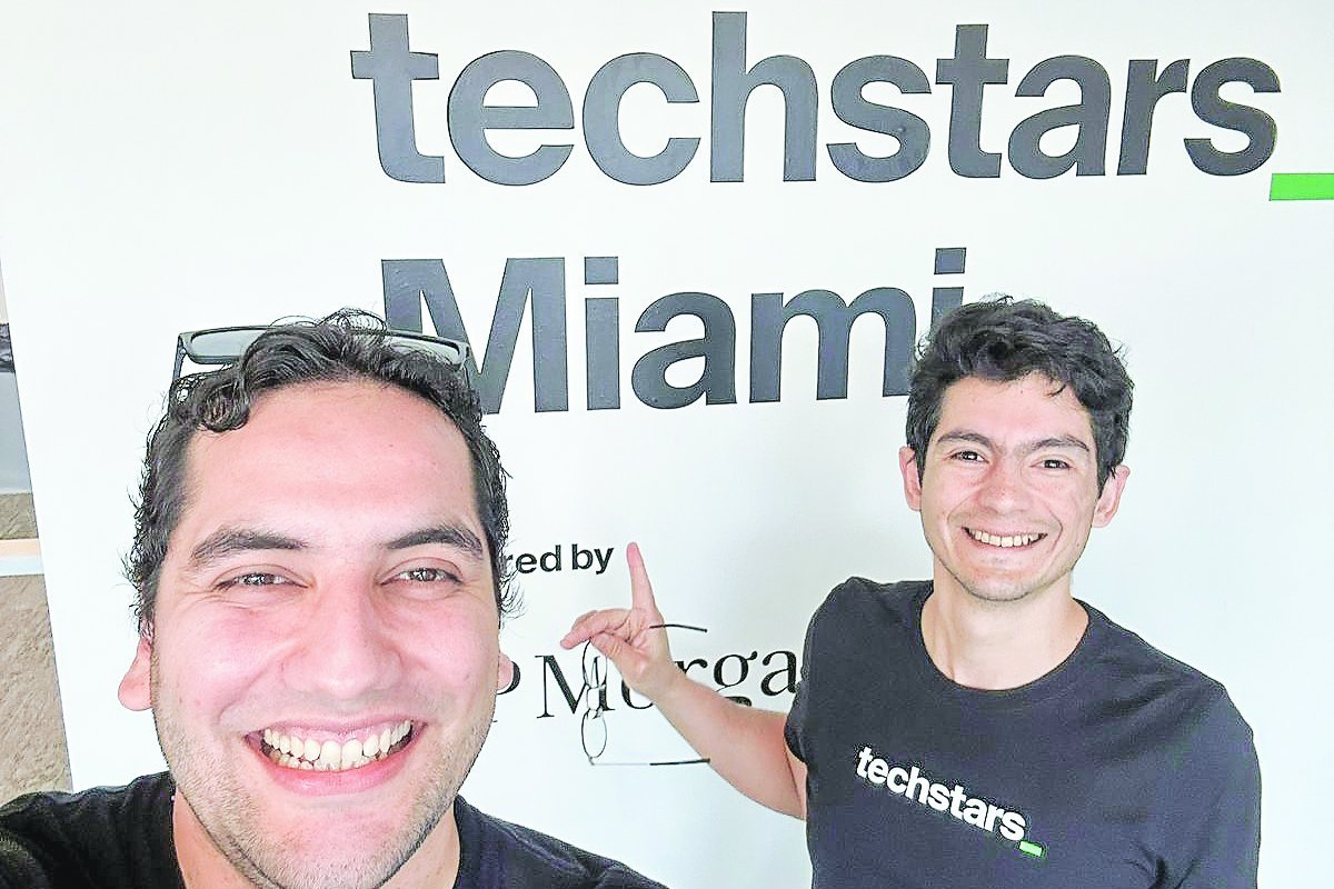 <p>Acelerados por Techstars y con una inversión de US$ 1 millón, cómo Code GPT se hizo viral</p>