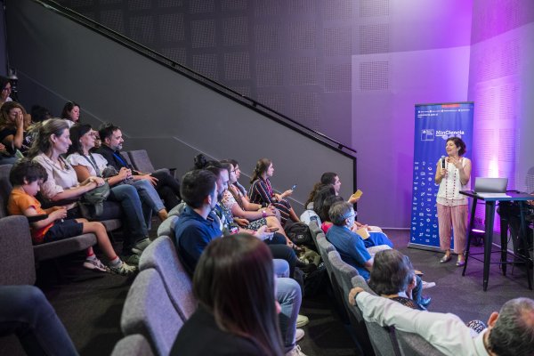 <p>La ministra de Ciencia, Aisén Etcheverry, duranre el lanzamiento de la consulta pública.</p>
