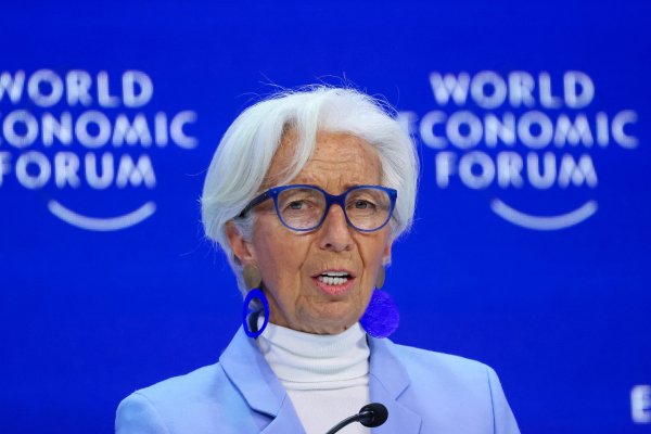 Encuesta revela que una mayoría de los empleados de sindicato del BCE critica el liderazgo de Lagarde al mando de la institución