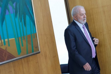 Lula lanza un plan de "reindustrialización" de Brasil para la próxima década