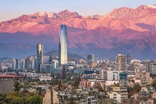 <p>La advertencia de Fitch por la discusión de las reformas en el Congreso: “Va a ser muy difícil de vender para el Gobierno”</p>