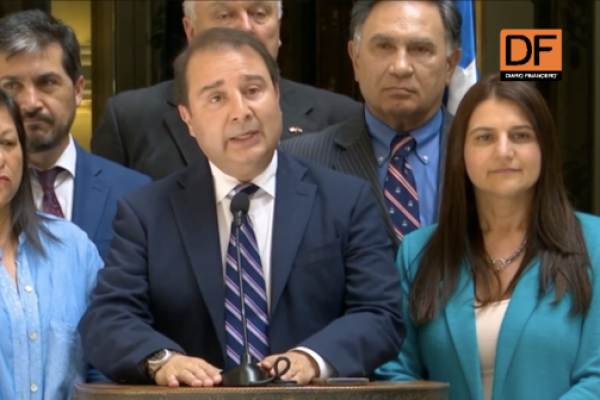 <p>Ahora en DF | Renovación Nacional confirma su rechazo unánime a la reforma de pensiones en la Sala: “Se ha buscado un objetivo político más que técnico”</p>