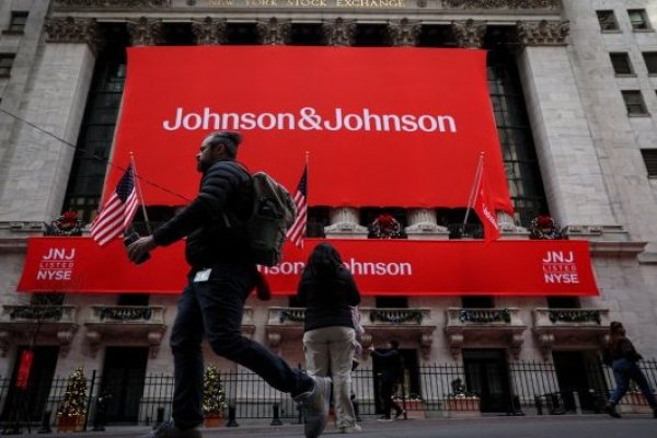 Los medicamentos y dispositivos de J&J generaron ganancias que superaron las expectativas de Wall Street