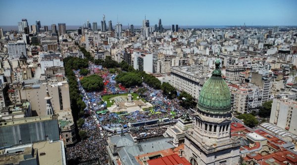 Imágenes del paro general en Argentina.