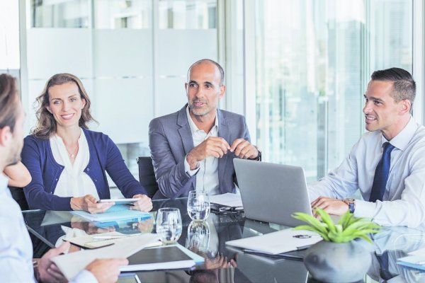 El débil optimismo de los head hunters: dan nota 4 al mercado laboral y ven con cautela creación de empleo