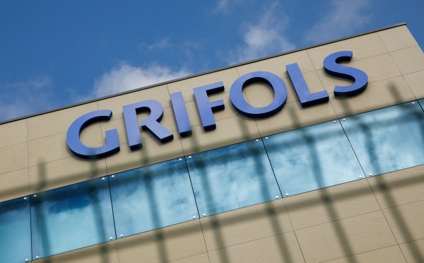 Farmacéutica Grifols se querella en Nueva York contra Gotham y pide indemnización