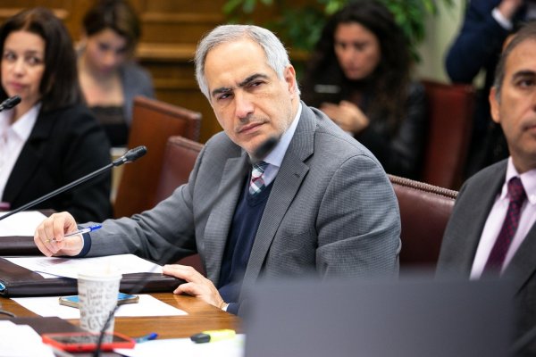 Ley corta de isapres: Chahuán confirma que Chile Vamos repondrá indicación sobre “mutualización del riesgo”