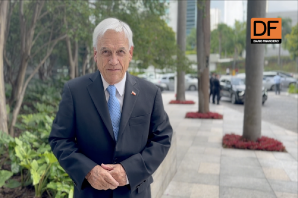 <p>Ahora en DF | Piñera por retiro de expresidente Ricardo Lagos: “Ha sido un valioso aporte para Chile”</p>