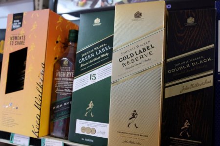 Bajas ventas en América Latina golpean resultados del gigante de las bebidas espirituosas Diageo