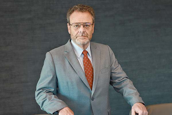 <p>Asociación de Aseguradores arremete en discusión del seguro de longevidad y pide a la CMF pronunciarse</p>