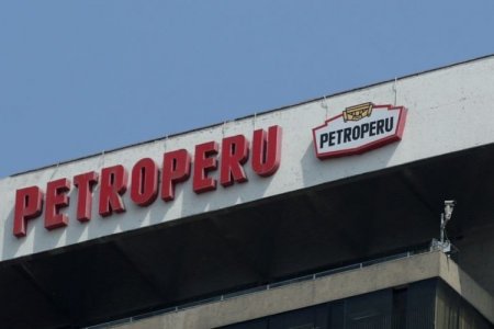 Fitch baja calificación a Petroperú: endeudamiento es “insostenible”