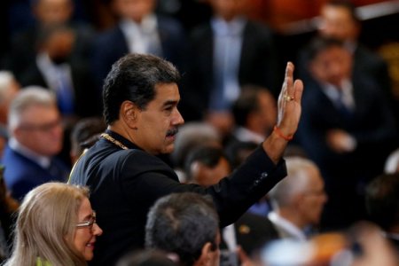 Cómo se desmoronó el plan de la administración Biden para relacionarse con Venezuela