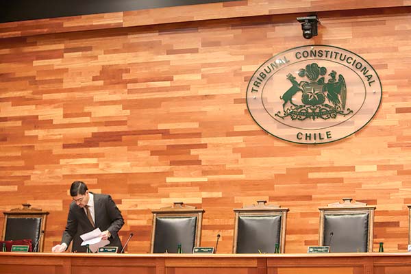 TC ingresó a trámite requerimiento de 17 senadores contra mutualización en ley corta de isapres