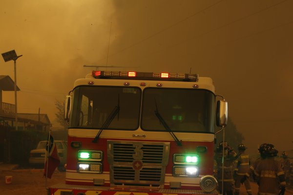 Rutas del Pacifico se refiere a polémica por unidad de Bomberos que debió cruzar barrera en una de sus plazas de peaje