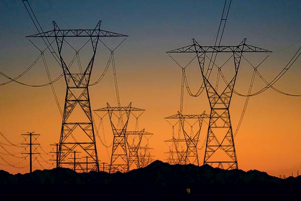 CNE propone 41 obras por una inversión total de US$ 464 millones para expandir transmisión eléctrica