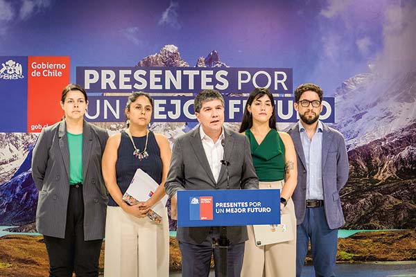 <p>Gobierno activa ayudas tempranas: bono de recuperación por hasta $1,5 millón y bolsillo electrónico por 50 UF</p>