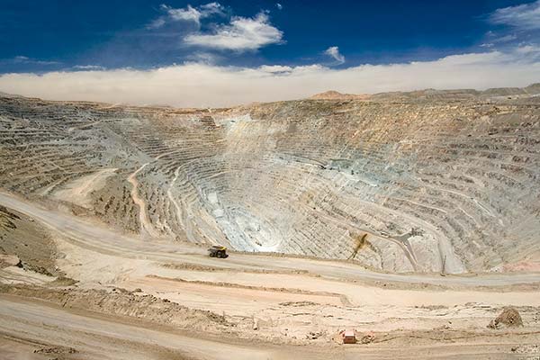 <p>Codelco prevé detención de un mes en Chuquicamata en 2025 para cambio de correa transportadora</p>