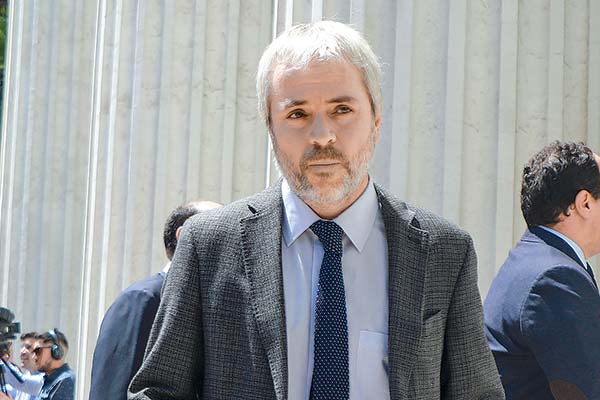 Gonzalo Blumel, exministro del Interior: “Optó por buscar una salida política a una crisis social”