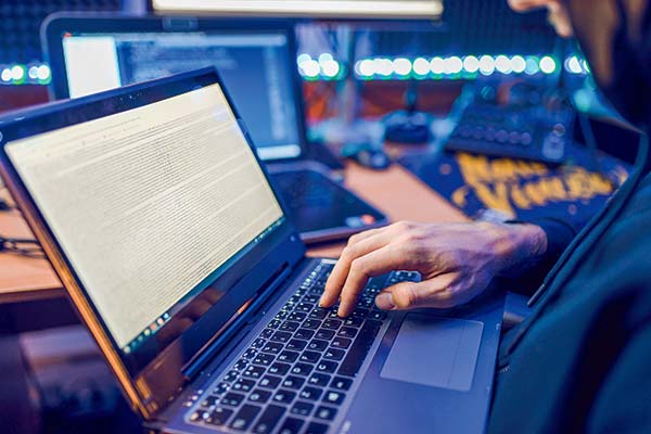 <p>Fraudes externos en la banca se dispararon 100% en 2023 y pérdidas superan los US$ 220 millones</p>