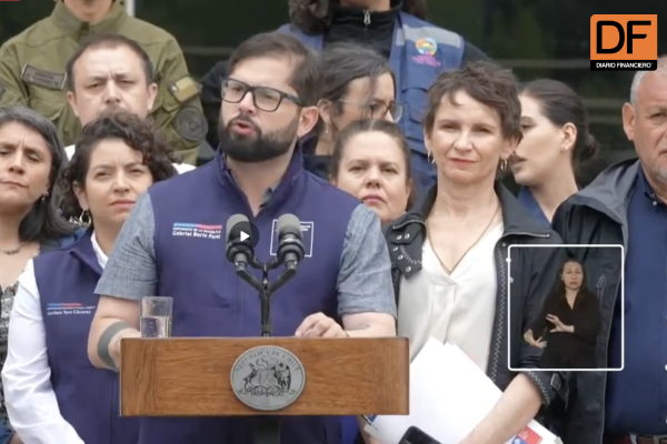 <p>Ahora en DF | Gobierno anuncia nuevas medidas de apoyo económico para afectados por incendios en Quinta Región</p>