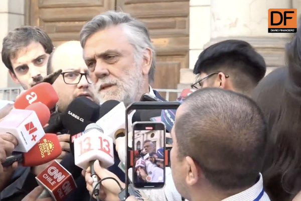 <p>Ahora en DF | Las críticas de Pablo Longueira al oficialismo: “Ha sido la peor oposición que ha habido en Chile”</p>