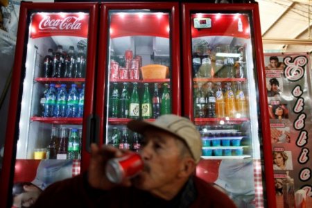 Mexicana Arca Continental seguirá aumentando sus precios al menos tanto como la inflación en sus mercados