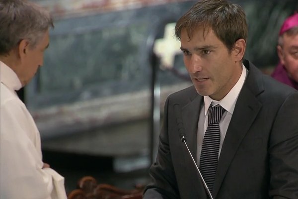 El momento más emotivo en la Catedral: Hijo y nietos destacan el lado humano del ex mandatario Piñera