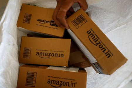 Amazon y Mercado Libre dominan con 85% el negocio del marketplace en México