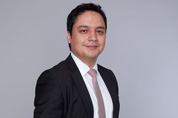 <p>Mauricio Cañas, gerente de estrategia de Btg Pactual Wealth Management: “Cuesta creer que la bolsa se mantenga transando con un descuento tan significativo”</p>