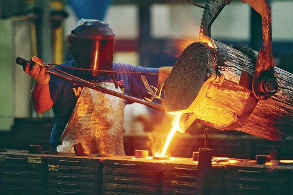 <p>El mercado espera ver el precio del cobre de regreso a US$ 4 la libra y le da vuelo a las acciones mineras</p>