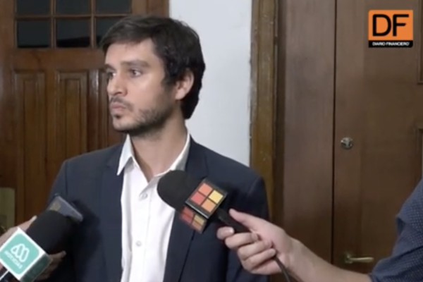 <p>Ahora en DF | Presidente de RD sobre Caso Convenios: “Si es que alguien tiene alguna responsabilidad al respecto, va a salir del Gobierno”</p>