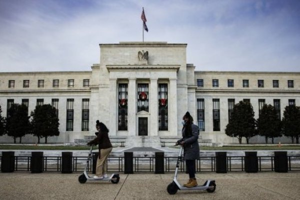 <p>Mayoría de autoridades de la Fed apuntaron a los riesgos de un alivio monetario muy rápido en reunión de fines de enero</p>