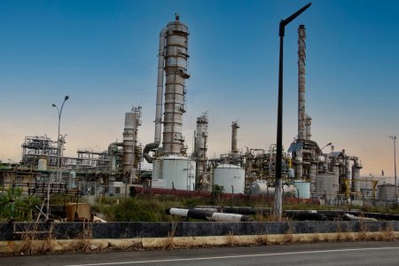 Una de las mayores petroquímicas de Brasil presenta plan de recuperación extrajudicial