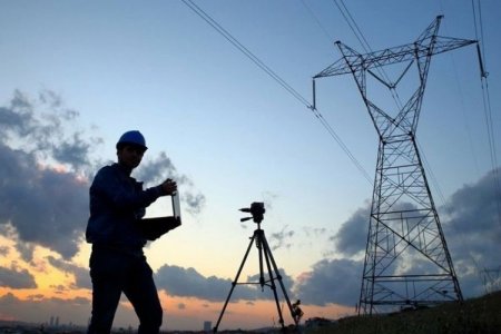 Plan de reforma a los servicios públicos en Colombia: gremios advierten que convertiría al Presidente en un regulador directo del sector