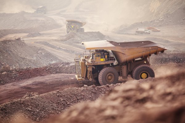 <p>No sólo el cobre: los otros commodities afectados por la desaceleración de China</p>