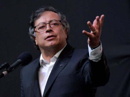 Autoridades en Colombia llaman a empresas a acelerar la reducción de la jornada laboral a 42 horas