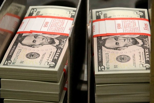 <p>El alza del dólar impulsa la rentabilidad de los multifondos de las AFP en febrero</p>