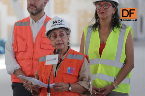 <p>Ahora en DF | Continúan obras de remodelación y ampliación del Terminal Nacional del Aeropuerto de Santiago</p>