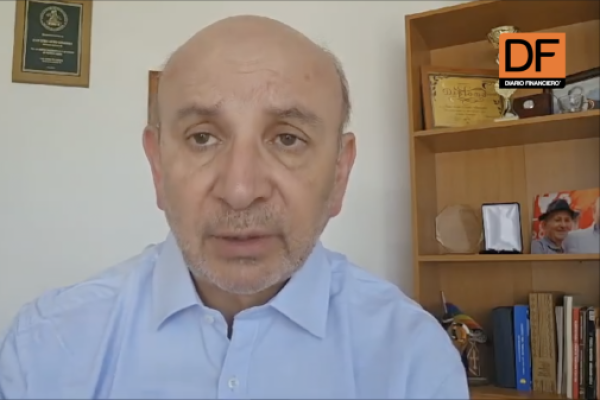 <p>Ahora en DF | Senador Castro (PS) por alza de planes de isapres: los afiliados tienen el derecho “de reclamar o apelar ante la Superintendencia o ante la justicia”</p>