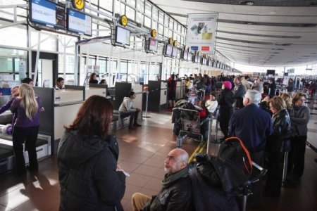 Principal aeropuerto de Chile recupera demanda prepandemia: casi 4,9 millones de pasajeros viajaron durante enero y febrero