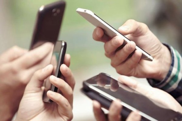 <p>Telecomunicaciones: la débil situación financiera de la industria en la región que quedó en evidencia en el MWC</p>