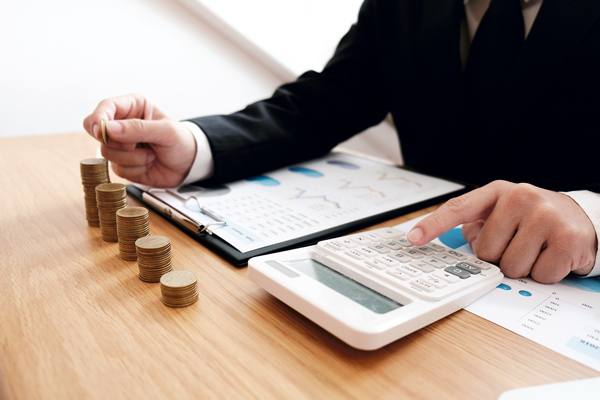 <p>Informe del PNUD propone a Chile crear un impuesto progresivo a las utilidades de las empresas</p>