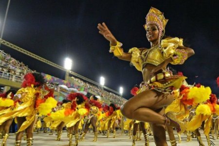 El carnaval en Brasil no logró conquistar a los turistas latinos; visitas cayeron 1,4% en enero
