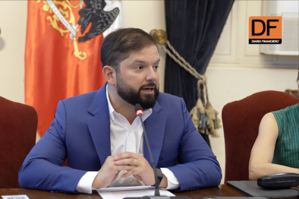 <p>Ahora en DF | Boric a su gabinete: “Los dos años que restan de Gobierno no es para hacer promesas, es para cumplirlas”</p>